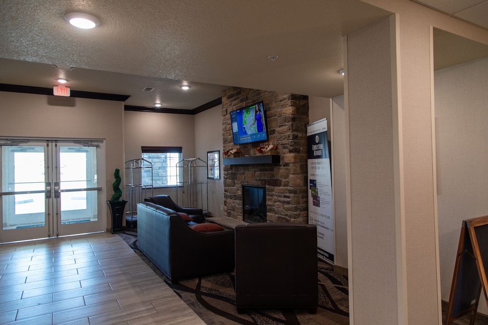 Cobblestone Inn & Suites of Springfield - photo 5