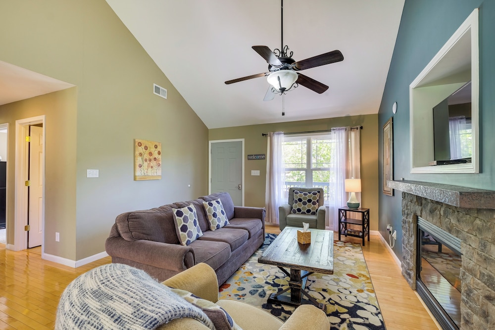 Cozy Resort Style Escape on Taylorsville Lake - photo 4