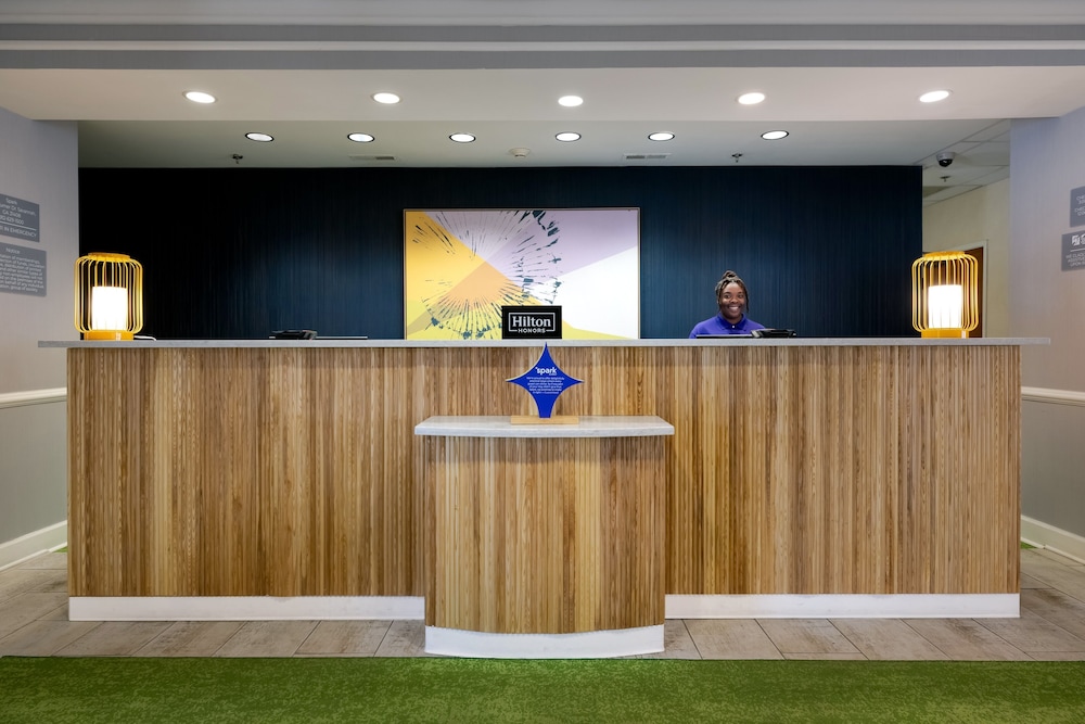 Spark by Hilton Savannah Airport - photo 2