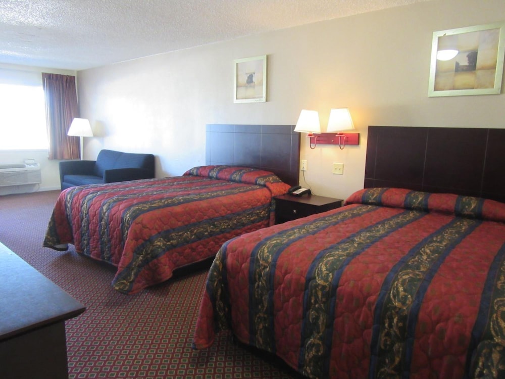 Royal Inn Abilene - photo 32