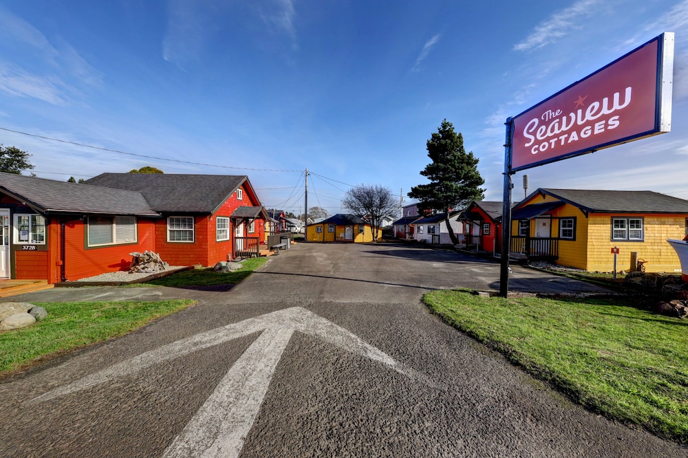 Seaview Motel & Cottages - photo 40