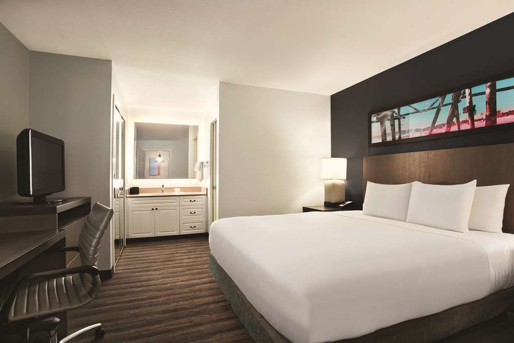 HYATT house Pleasant Hill - photo 18