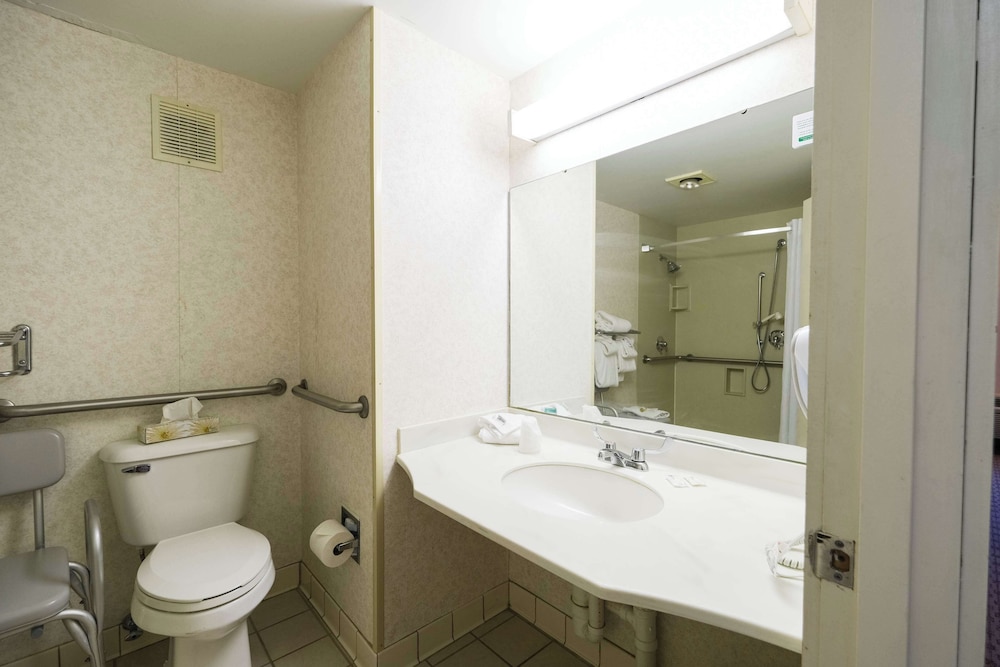 Fireside Inn & Suites Portland - photo 73