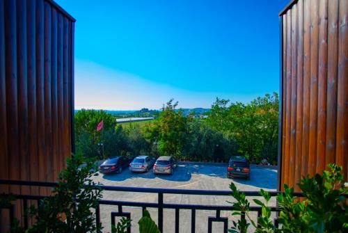 Hotel & Restorant Flamuri — hotel in Lushnje