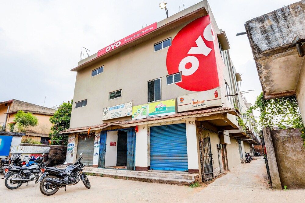 OYO 19609 Hotel Rajprabha in Jamshedpur, India