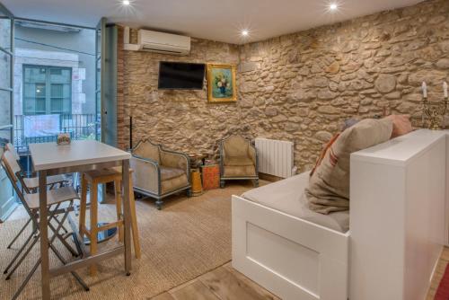 Old Side Girona One — 4-Star Luxury Hotel in Girona, Spain
