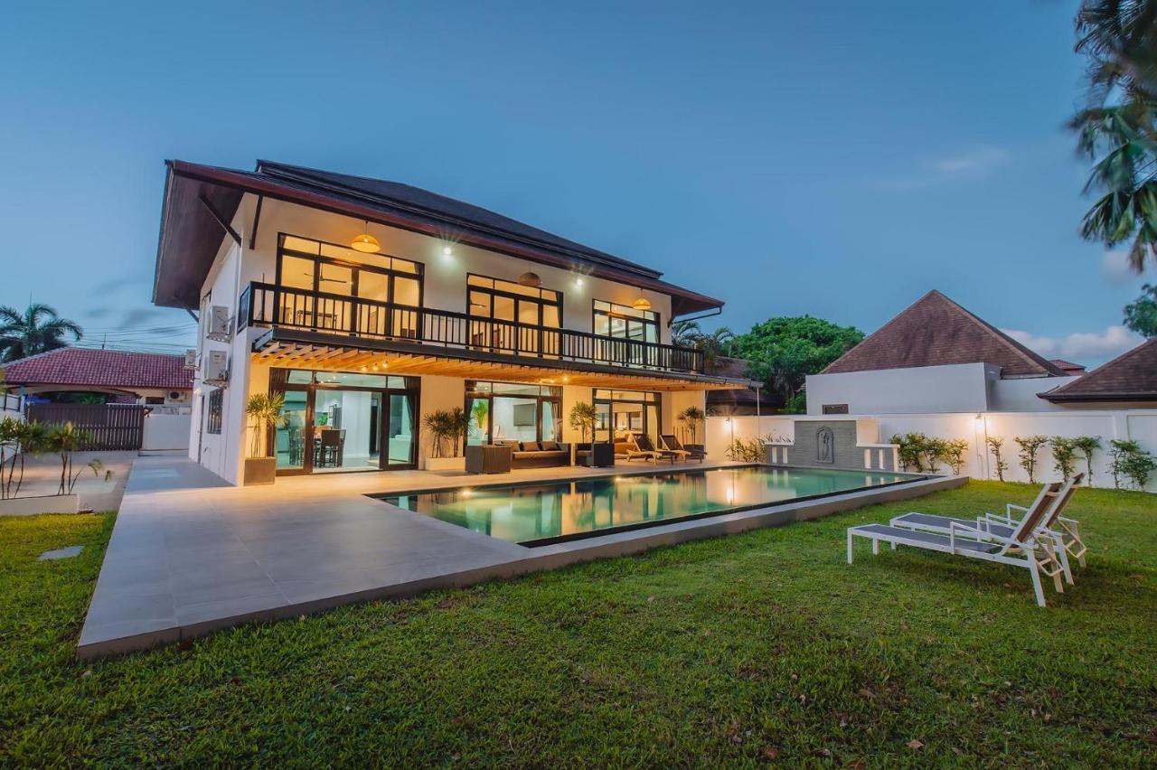 Eden Villa A Tropical Paradise Pool Villa — 4-Star Luxury Hotel in Rawai, Thailand