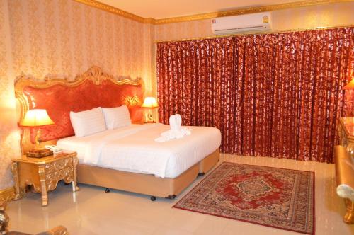 Nakaraj Princess Hotel in Ban Houayxay, Laos