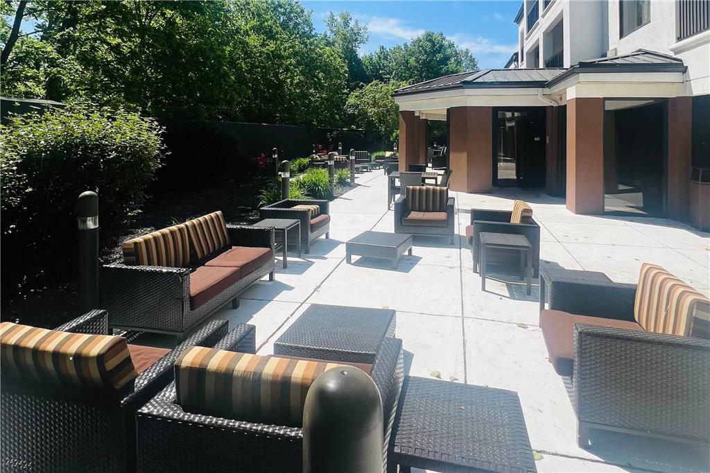 Country Inn & Suites by Radisson Columbus Edinburgh - photo 8