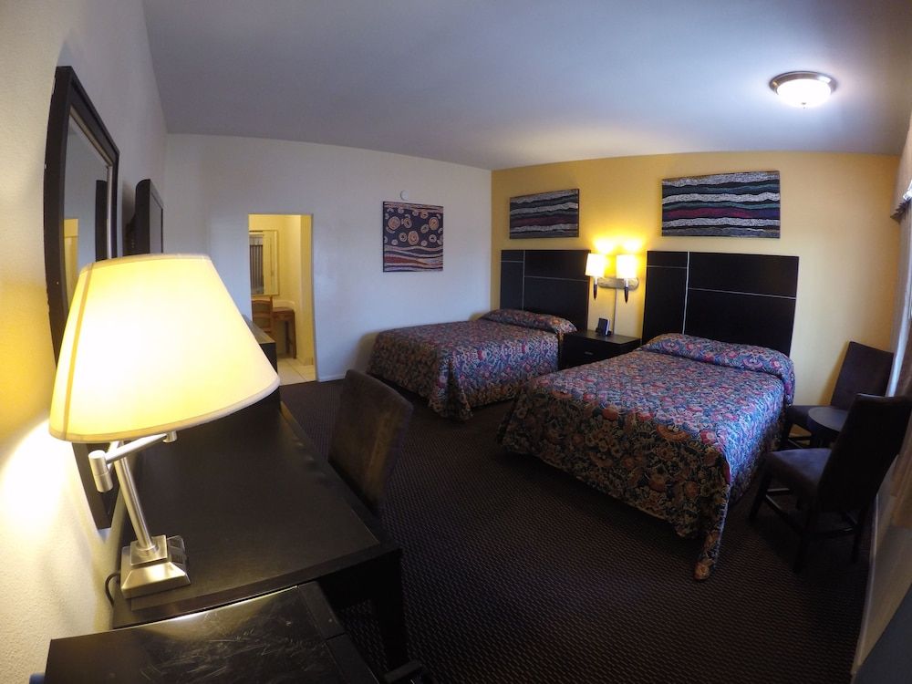 Indio Holiday Motel - photo 20