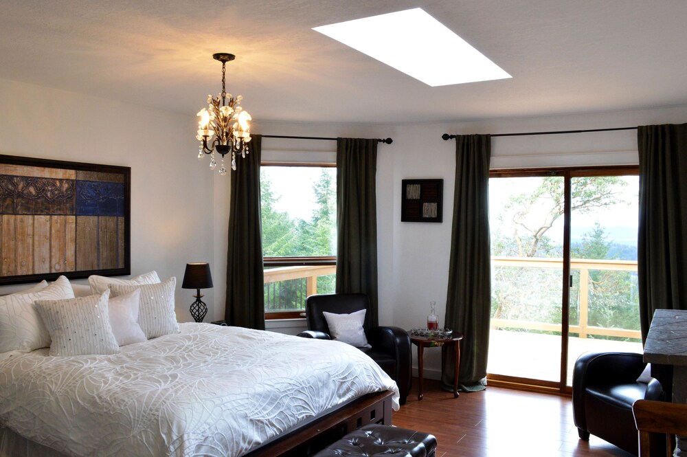 Elevate Rooms Armand Heights — Salt Spring Island — photo 3