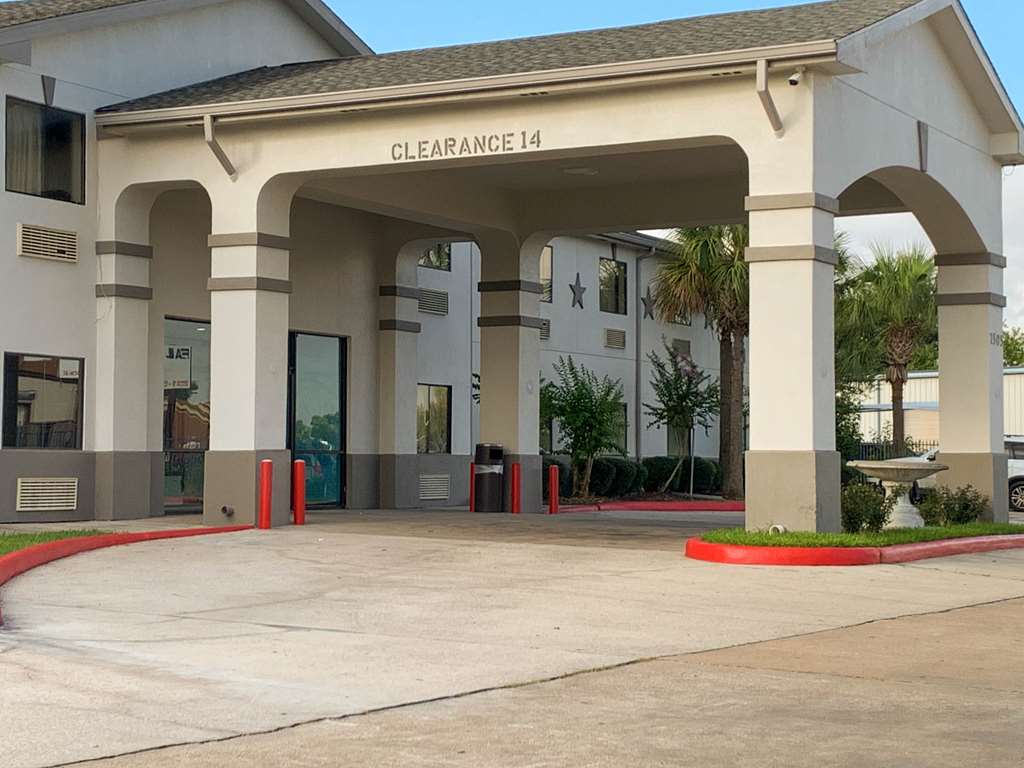Motel 6 Houston TX Hwy 249 and Fallbrook - photo 3
