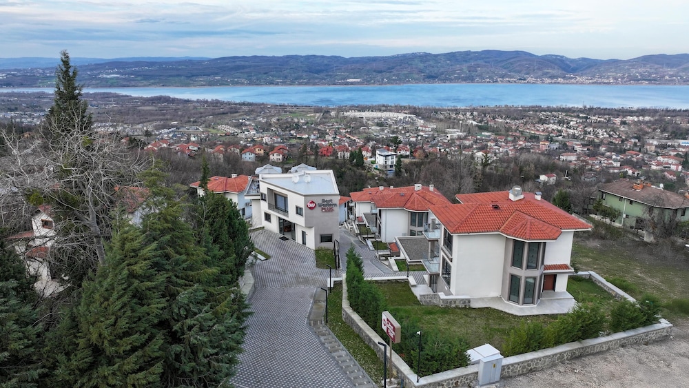 Best Western Plus Sapanca — Sapanca