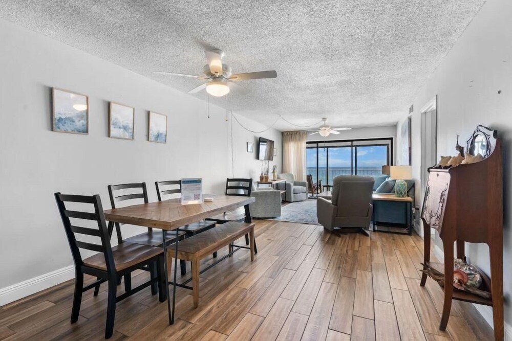 Edgewater 41 - photo 23