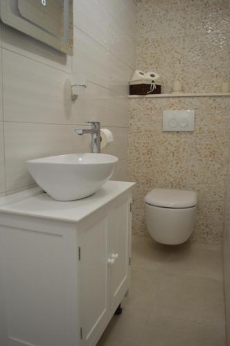 Mimoza - last minute hotel in Rogoznica