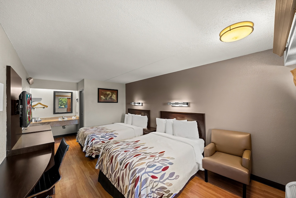 Red Roof Inn Dallas DFW Airport North - photo 12