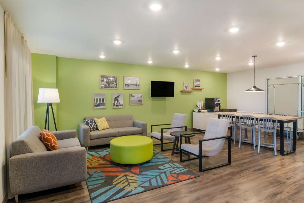 WoodSpring Suites Jacksonville South - photo 6