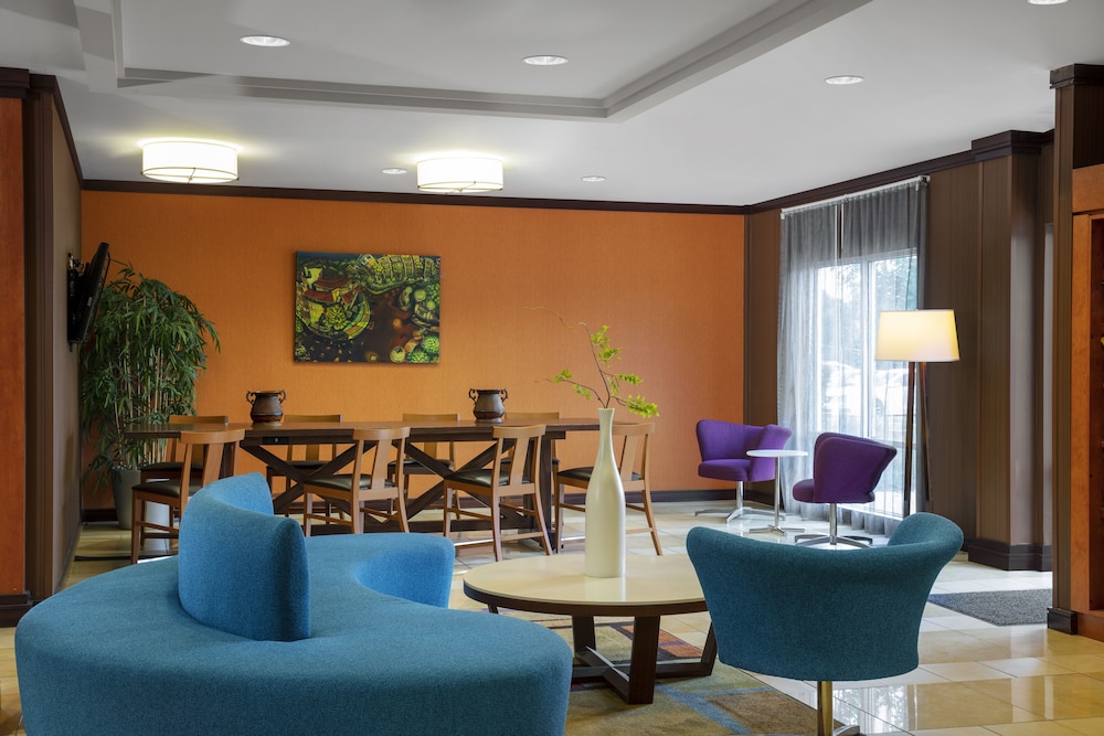 Fairfield Inn & Suites by Marriott Augusta - photo 6