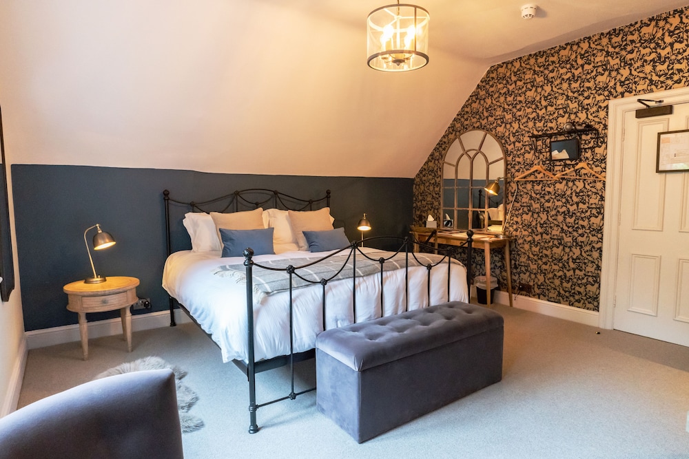 Bull Inn - carbon neutral hotel in Reading