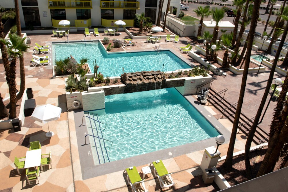 Holiday Inn Phoenix Mesa Chandler by IHG - photo 16