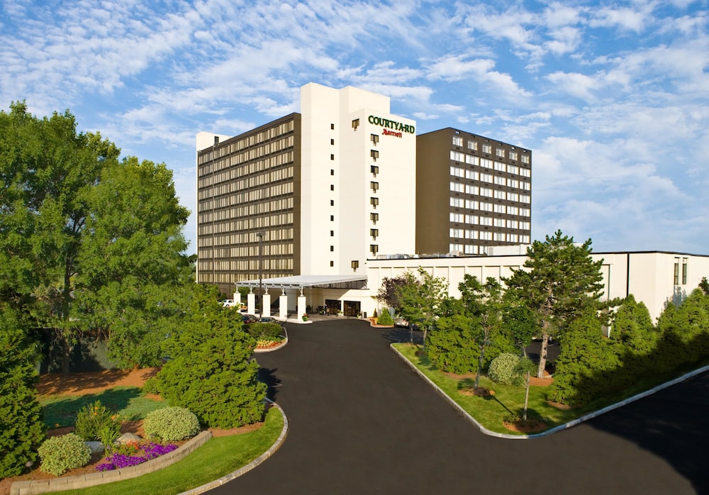 Courtyard by Marriott Boston Logan Airport - photo 53