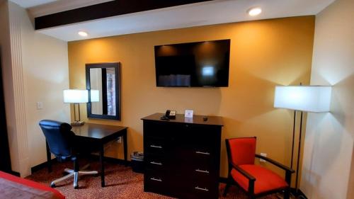 Stonebrook Lodge Bryson City - photo 22