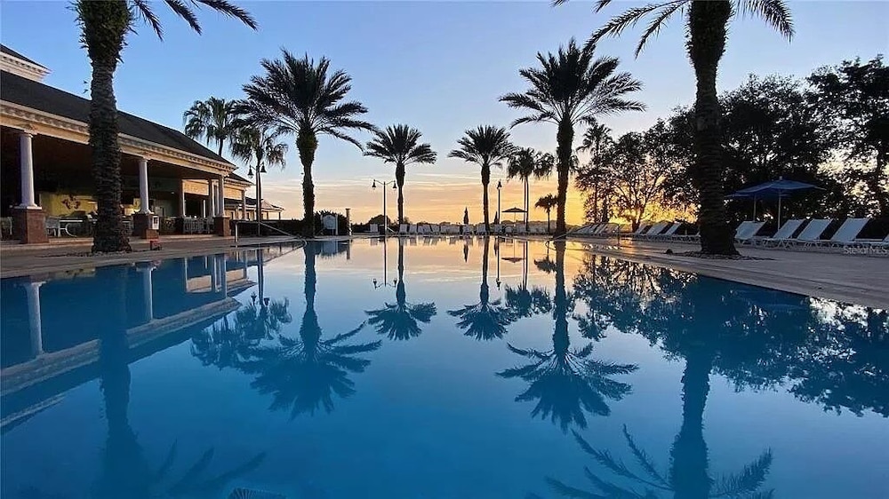 5 Star Resort Luxury Villa Very Close To Disney 3 Bedroom Villa by RedAwning - photo 25