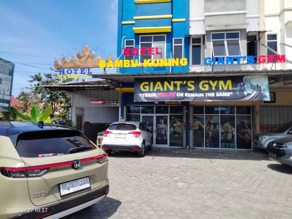 RedDoorz near Kartini Mall 2 Lampung in Bandar Lampung, Indonesia