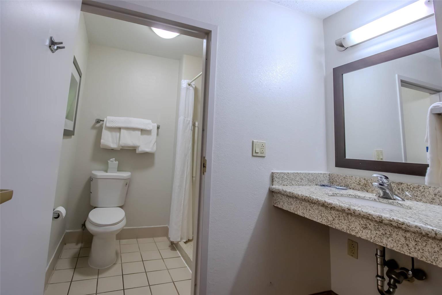Country Inn & Suites by Radisson Convention Center - photo 38