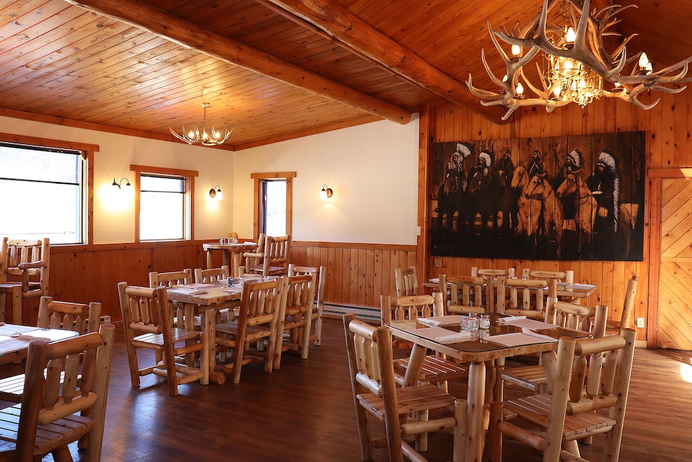 Yellowstone Valley Inn - photo 54