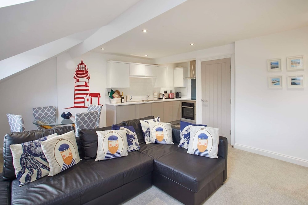 Host & Stay Number 3 at Pannett Apartments
