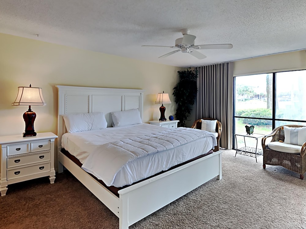 Edgewater Beach & Golf Resort VI by Resort Collection - photo 8