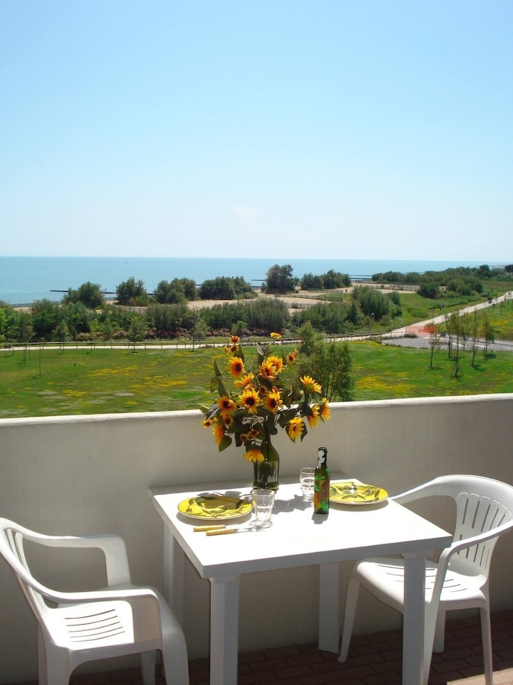 Welcoming Flat With Large Balcony — 4-Star Luxury Hotel in Caorle, Italy