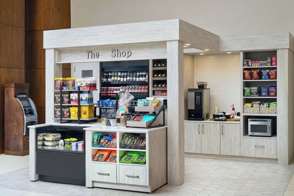 Hampton Inn & Suites Atlanta Midtown - photo 4