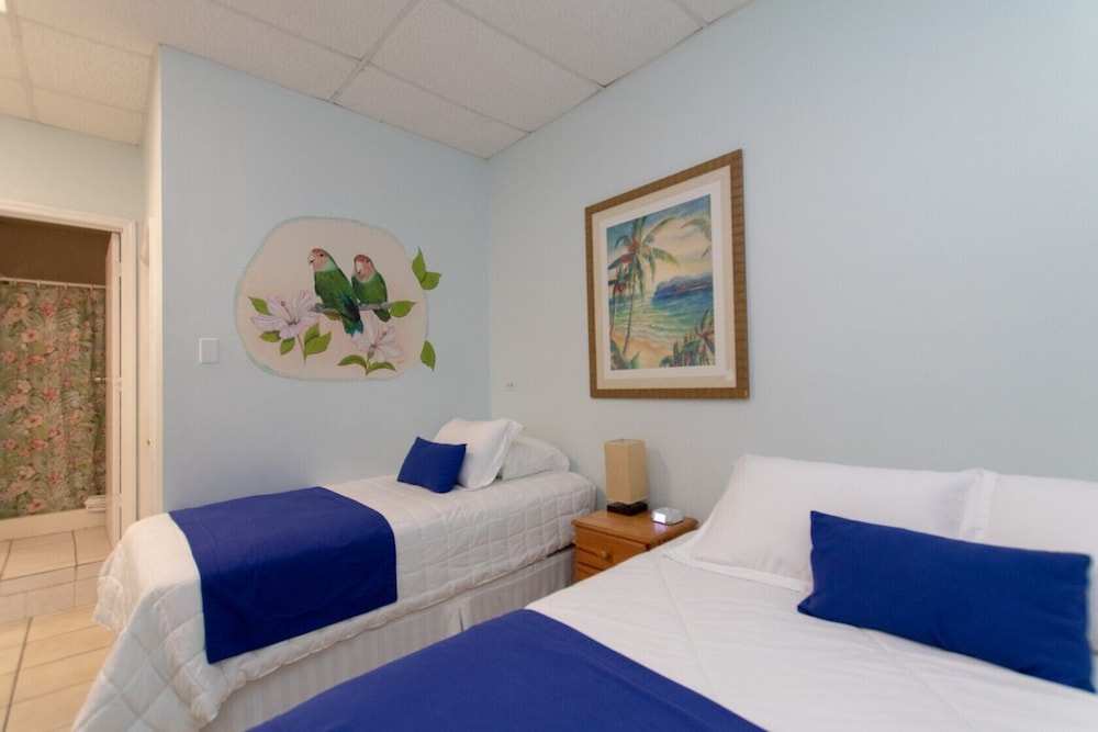 Sunset Cove Beach Resort - photo 10