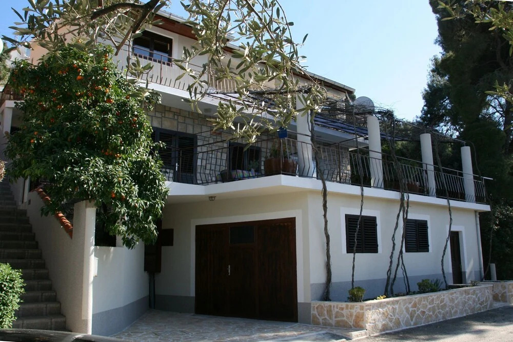 Robert 5m From the sea A2 in Smokvica, Croatia