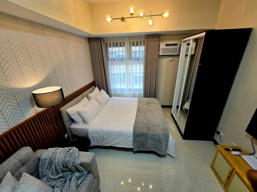 Aurora Escalades Haven 1 — 4-Star Luxury Hotel in Manila, Philippines