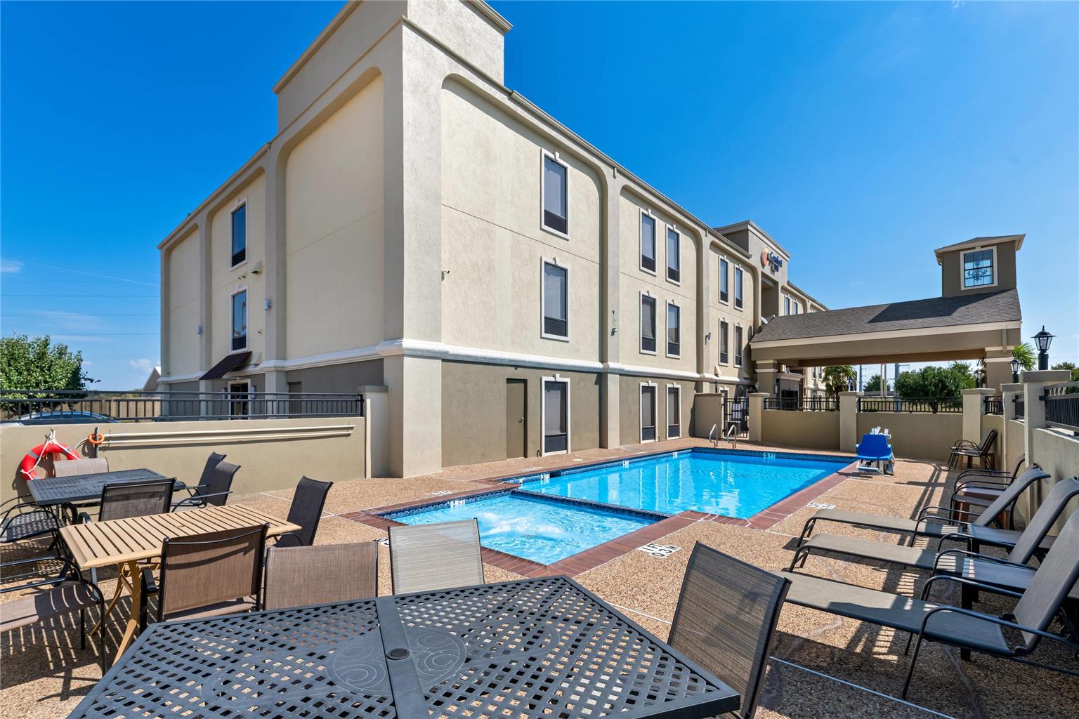 Comfort Inn Corsicana East - photo 47