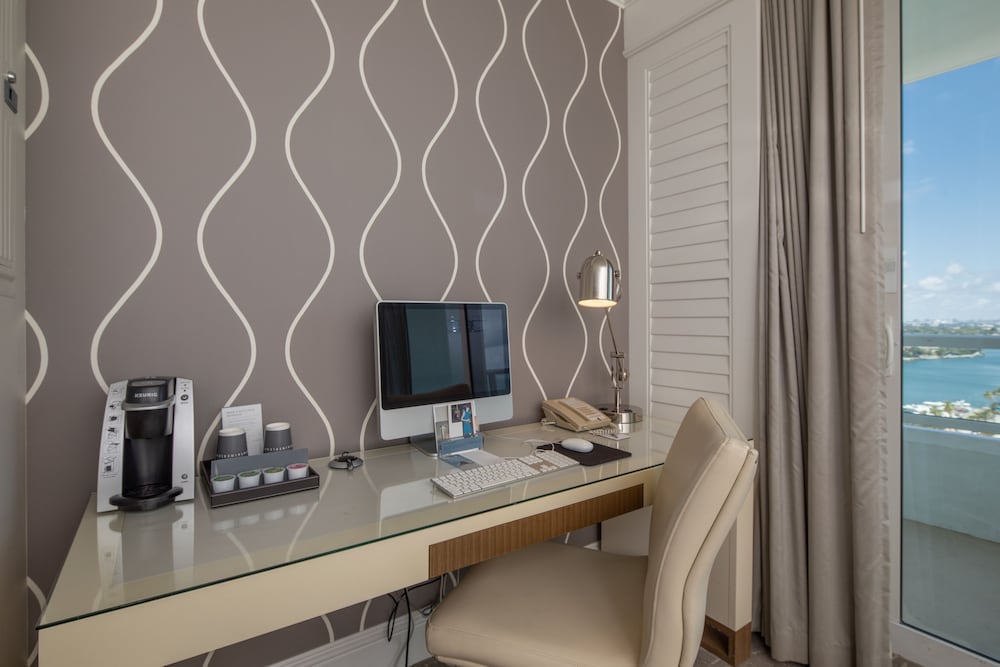 Fontainebleau Miami Beach Private Luxury Suites - photo 7