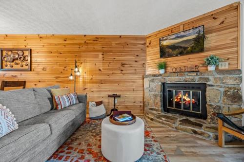 Misty Mountain Getaway - photo 23