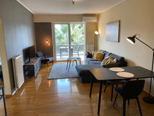 Cozy Apartment with Scenic View — 4-Star Luxury Hotel in Athens, Greece
