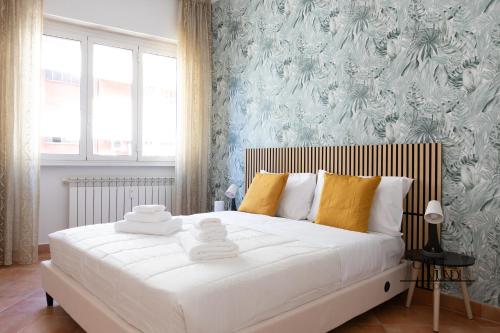 Caput Mundi Rooms 100mt to Metro A Terrace A C 15 min to center