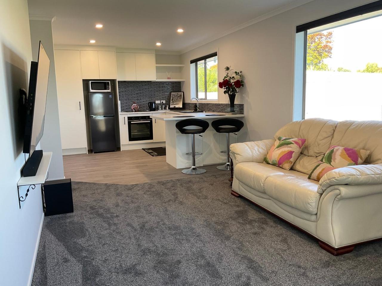 Di Lusso Lansdowne — hotel in Masterton