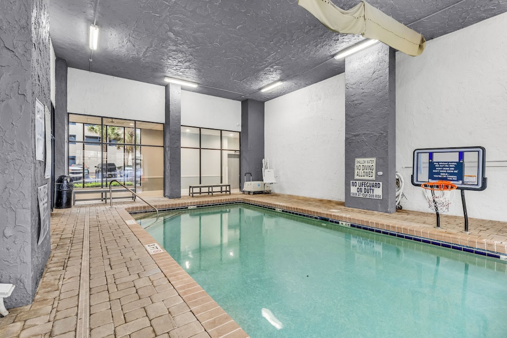 Bluewater Resort 306 - photo 21