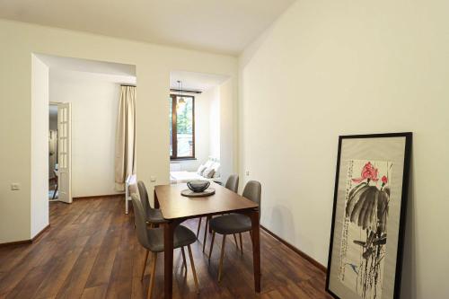 Cozy Vera Apt By Wehost
