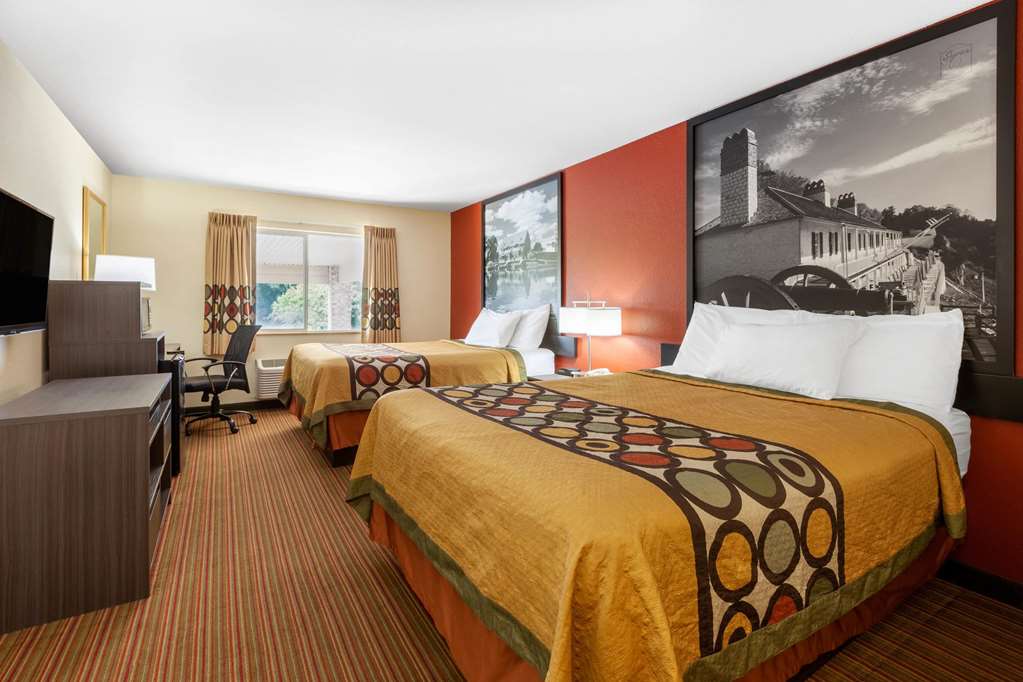 Super 8 by Wyndham Big Rapids - photo 9