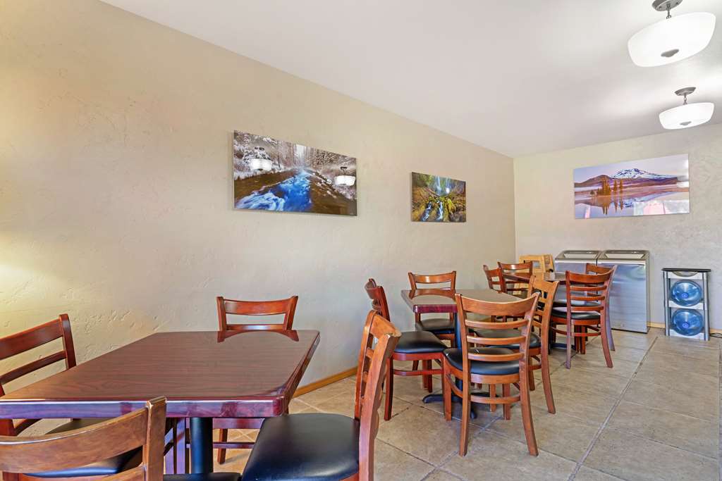 Best Western Ponderosa Lodge - photo 54