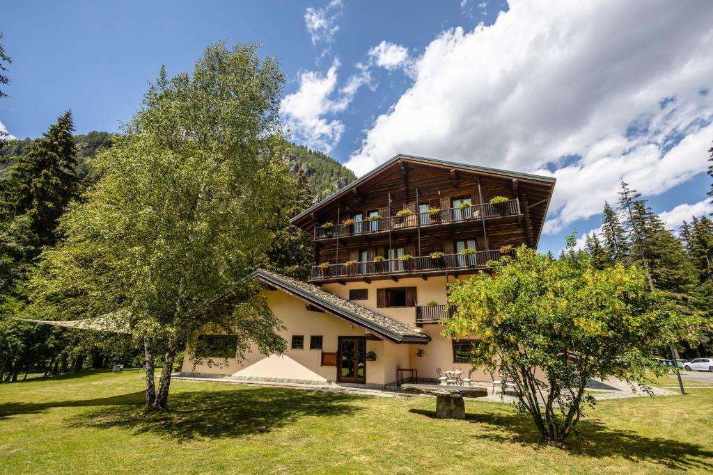 Alpine Forest Hotel — Ayas — photo 4