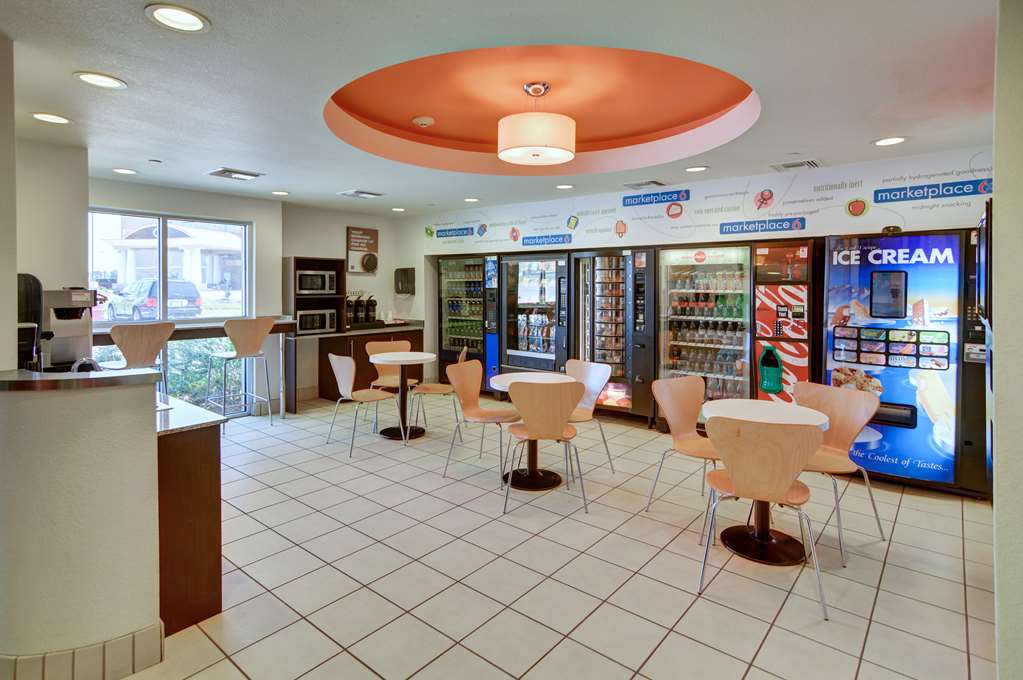 Motel 6 Roanoke TX Northlake Speedway - photo 24
