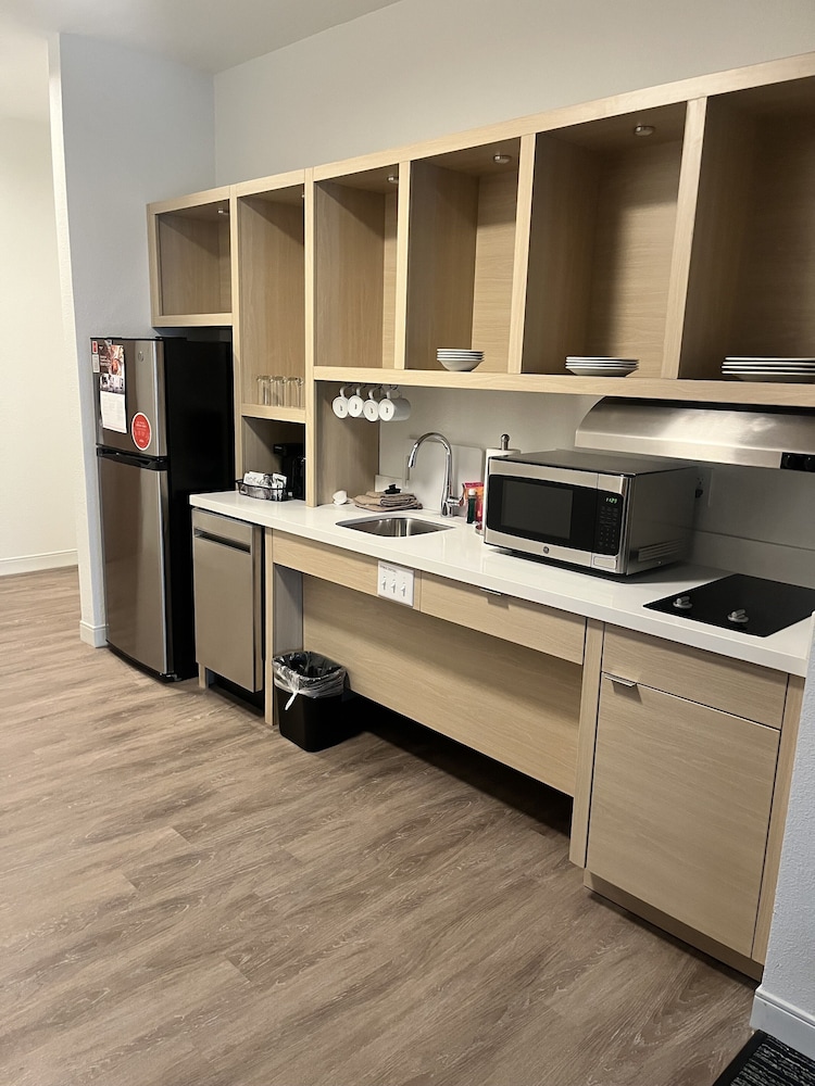 Towneplace Suites By Marriott Cincinnati Oakley - photo 22